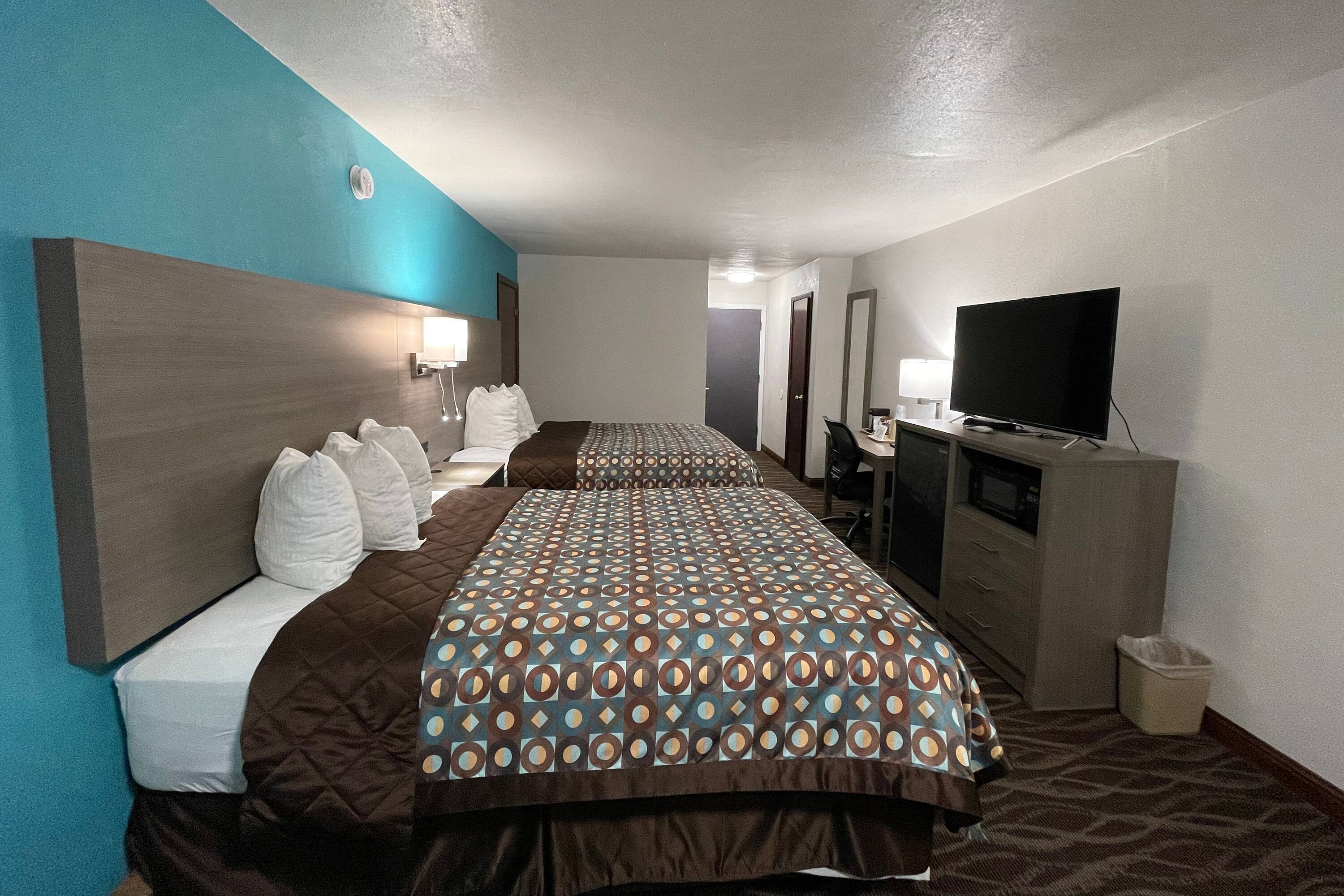 Double Queen Beds